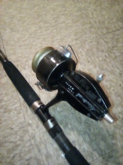  Fishing Reel And Rod