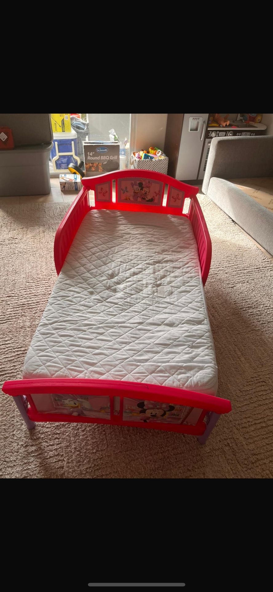 minnie bed with mattress