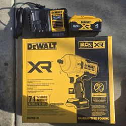 Dewalt 20v Impact Wrench High Torque 1/2 Set Brand New 