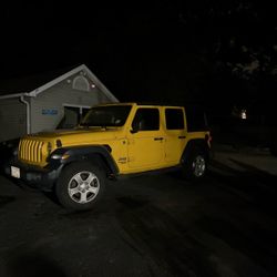 2019 Jeep Wrangler Sport 4-door 4wd