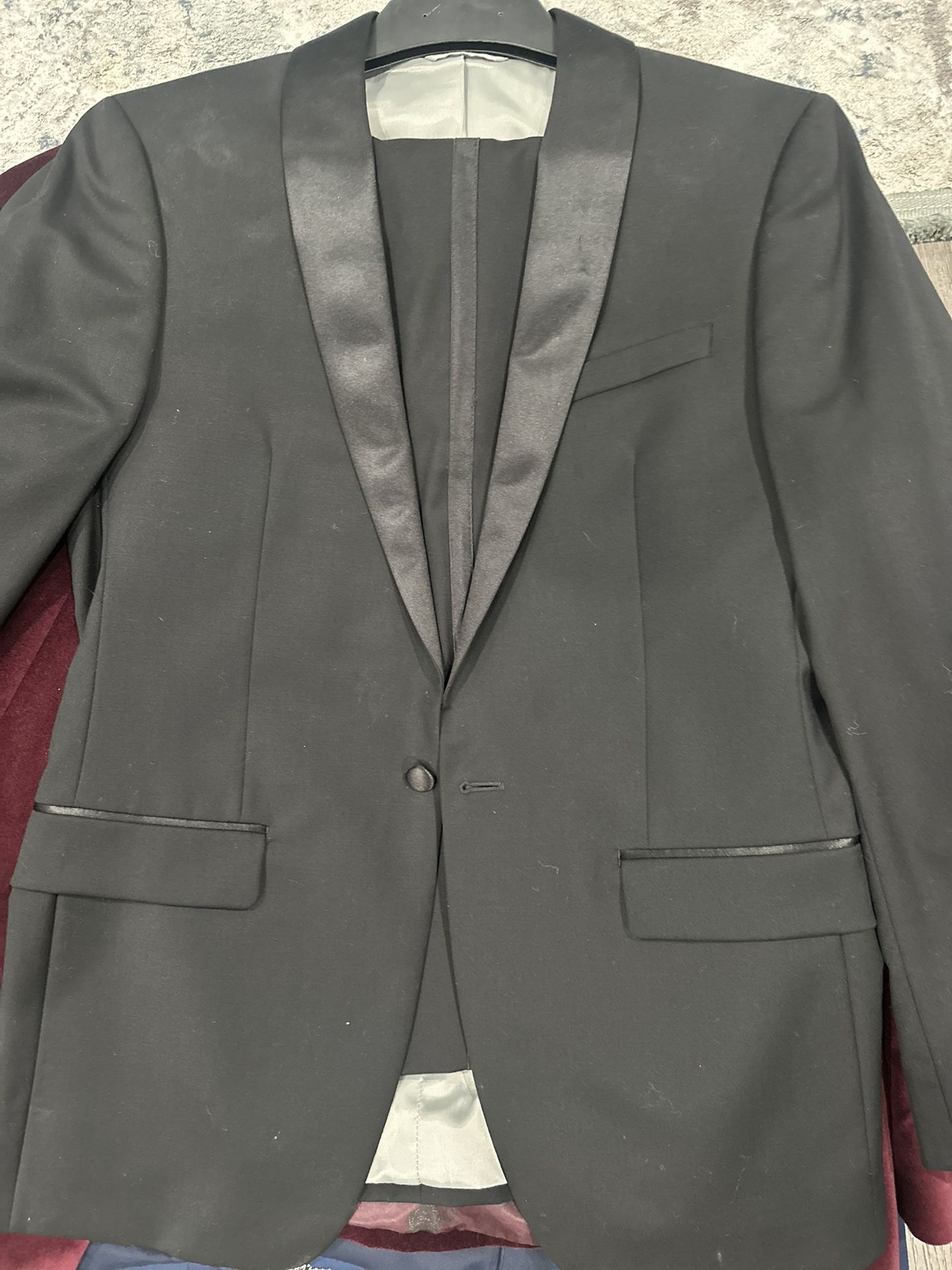 tuxedo