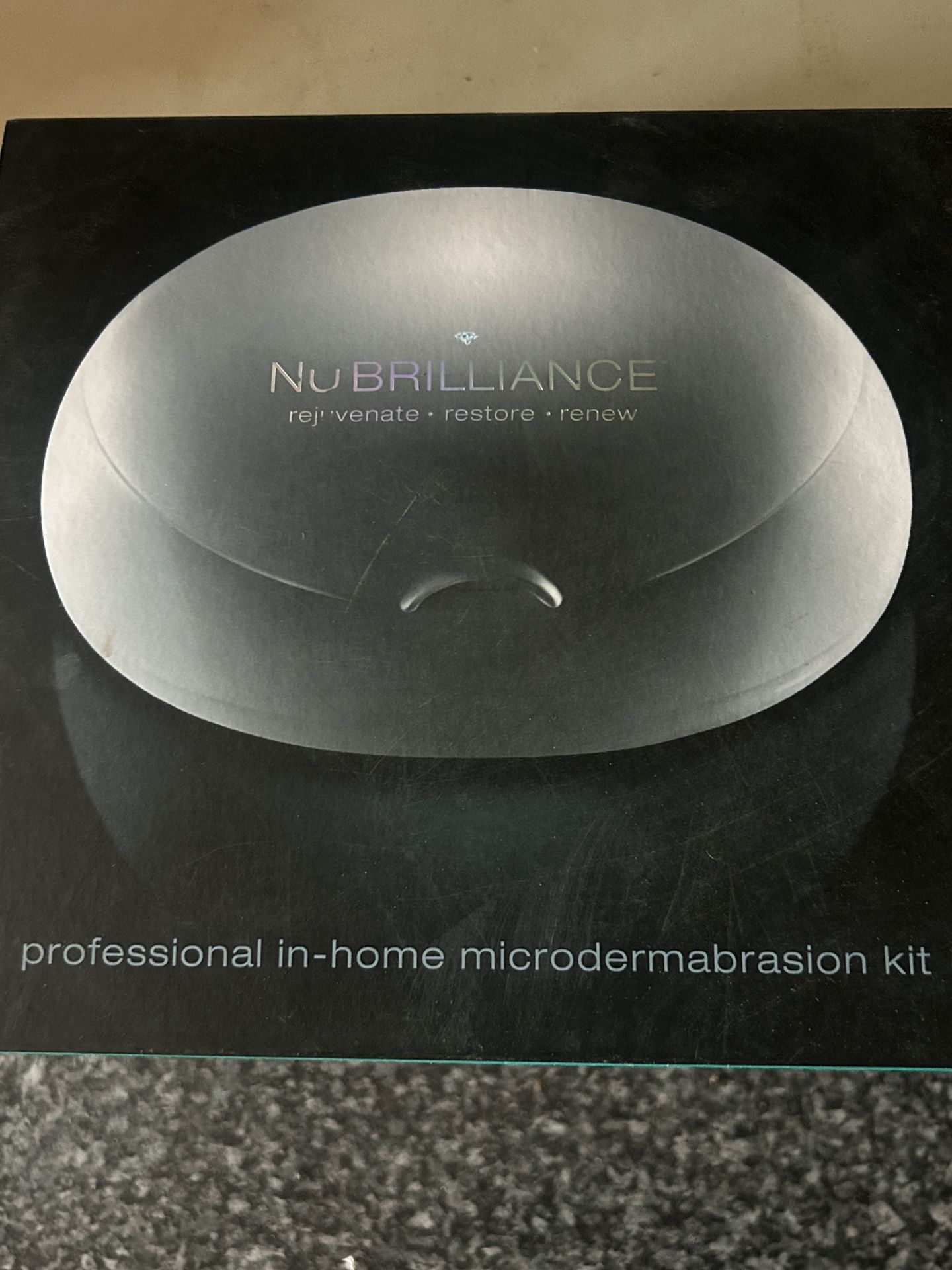 Nubrilliance Face Microdermabrasion