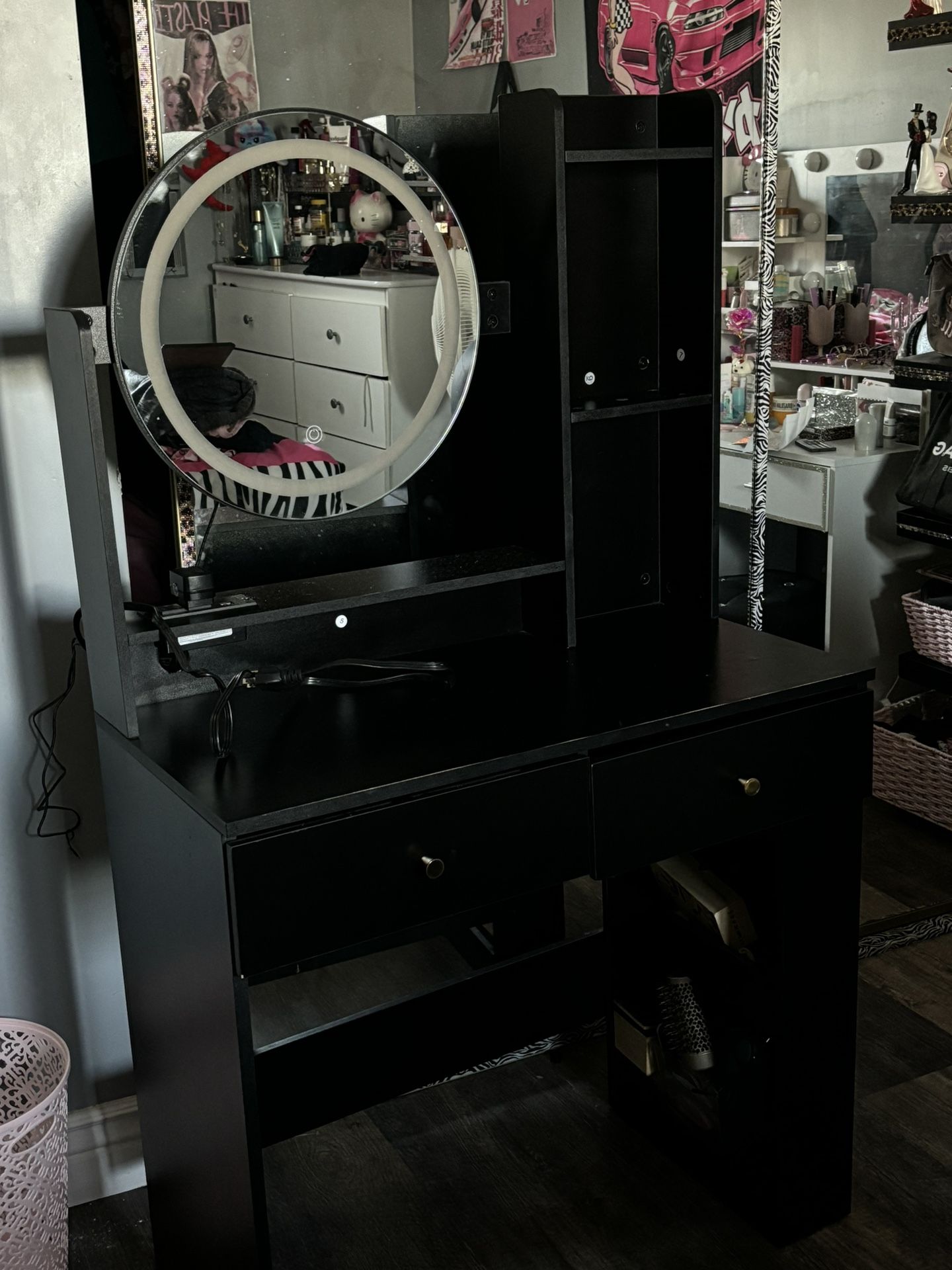 Black vanity