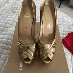 New In Box Louboutin Size 40