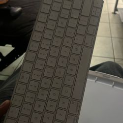 Apple Wireless Keyboard