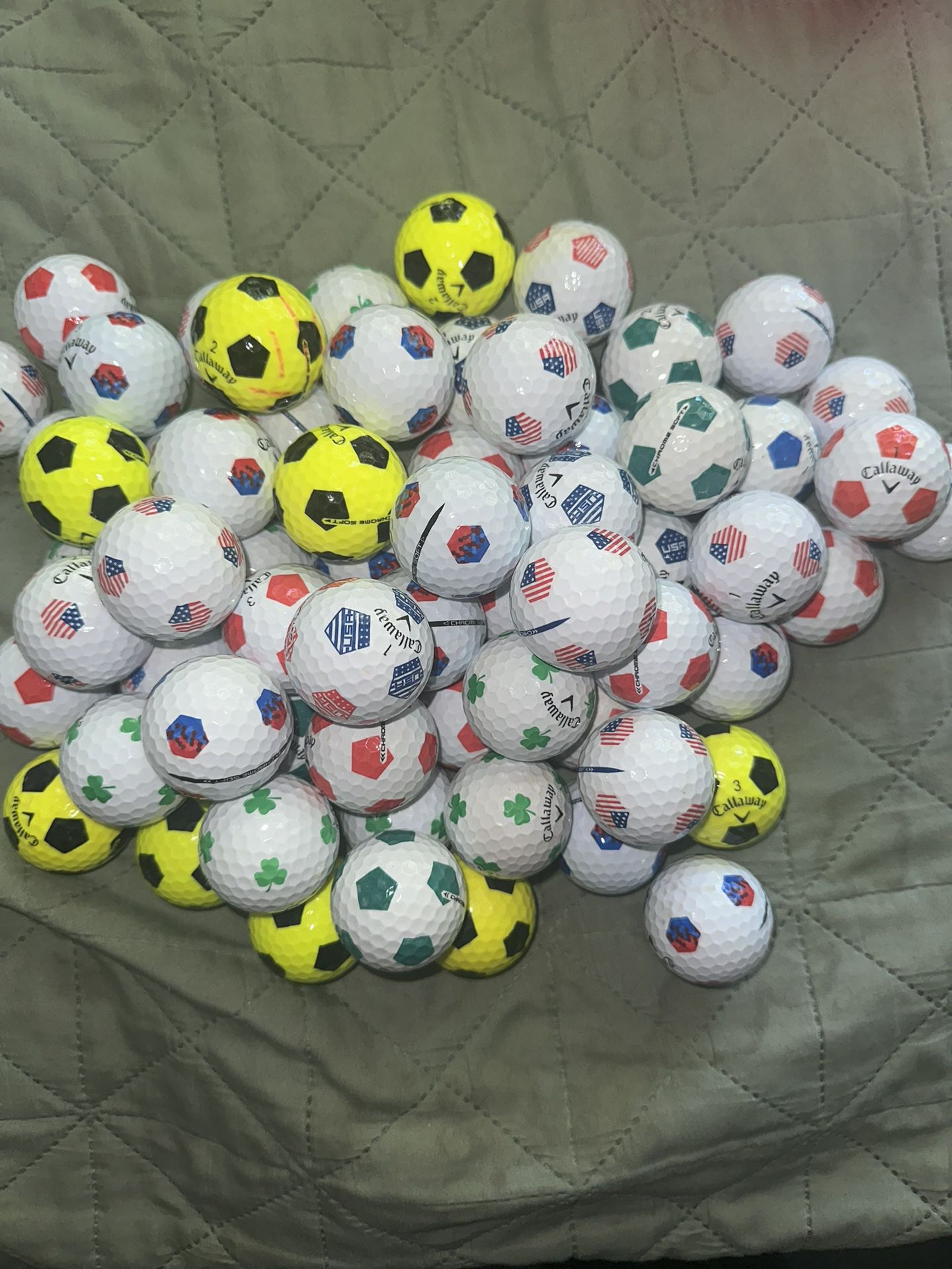 50 Callaway Truvis Golf Balls 