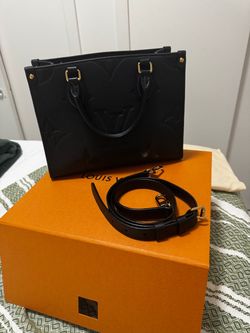 louis vuitton onthego pm bag in excellent condition!