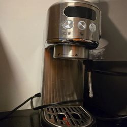 Nerevta Espresso Machine