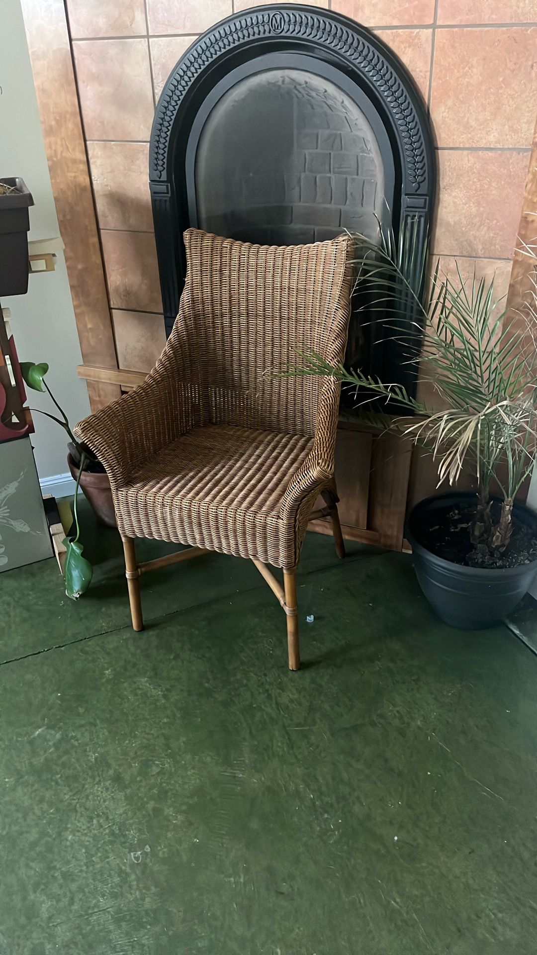 Accent Chair Mint Condition