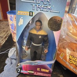 Star Trek Voyager Tuvok Figure