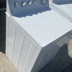 Electric Dryer And Washer 