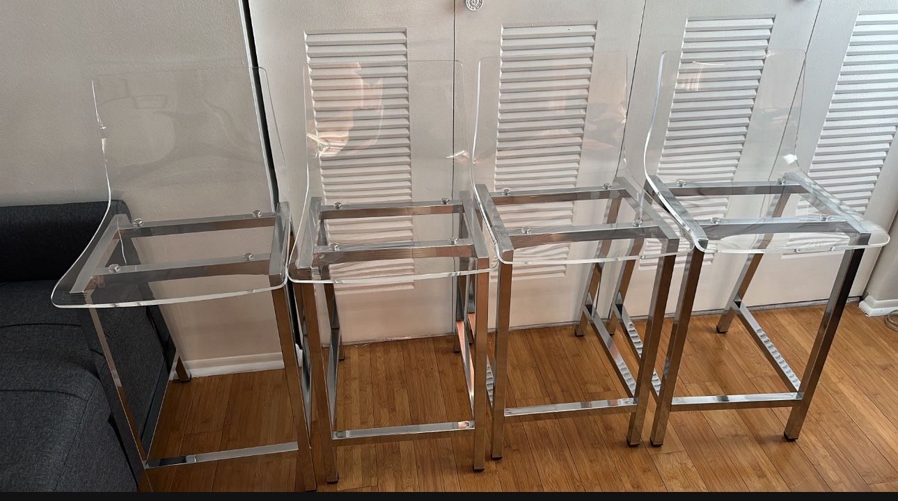 4 High Acrylic Stools Never Used
