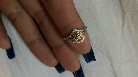 Enchanted Belle Disney Rose Dimond Ring
