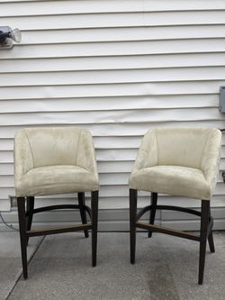 Super Comfy Suede High Chair