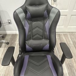Gaming Chair Emerge