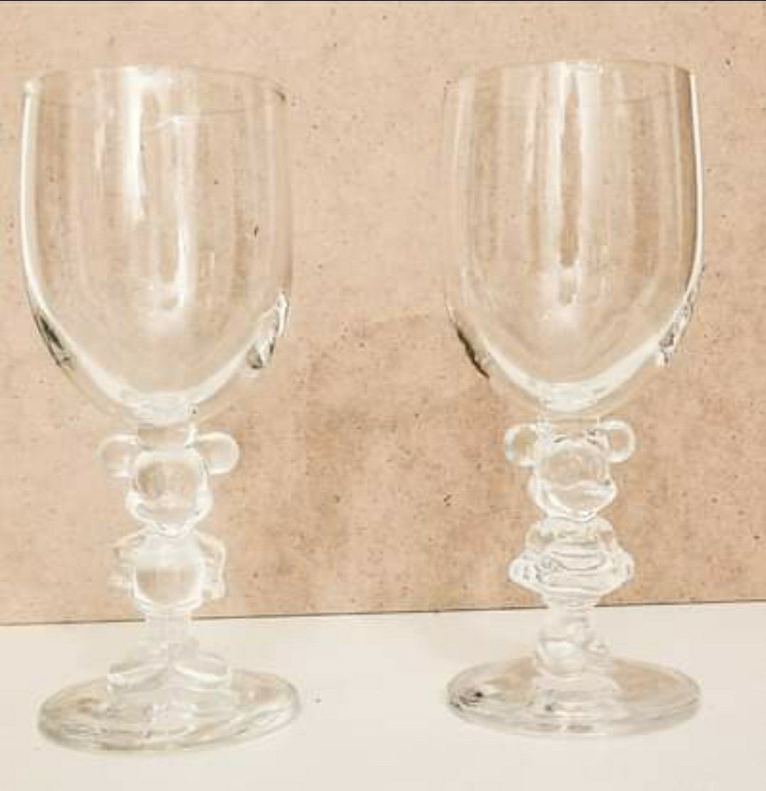 Official Disney Mackey and Minnie Park Wine Glasses