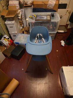 Lalo Blue Baby High Chair with Tray