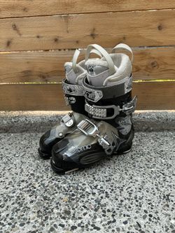 Ski Boots Size 26 26.5