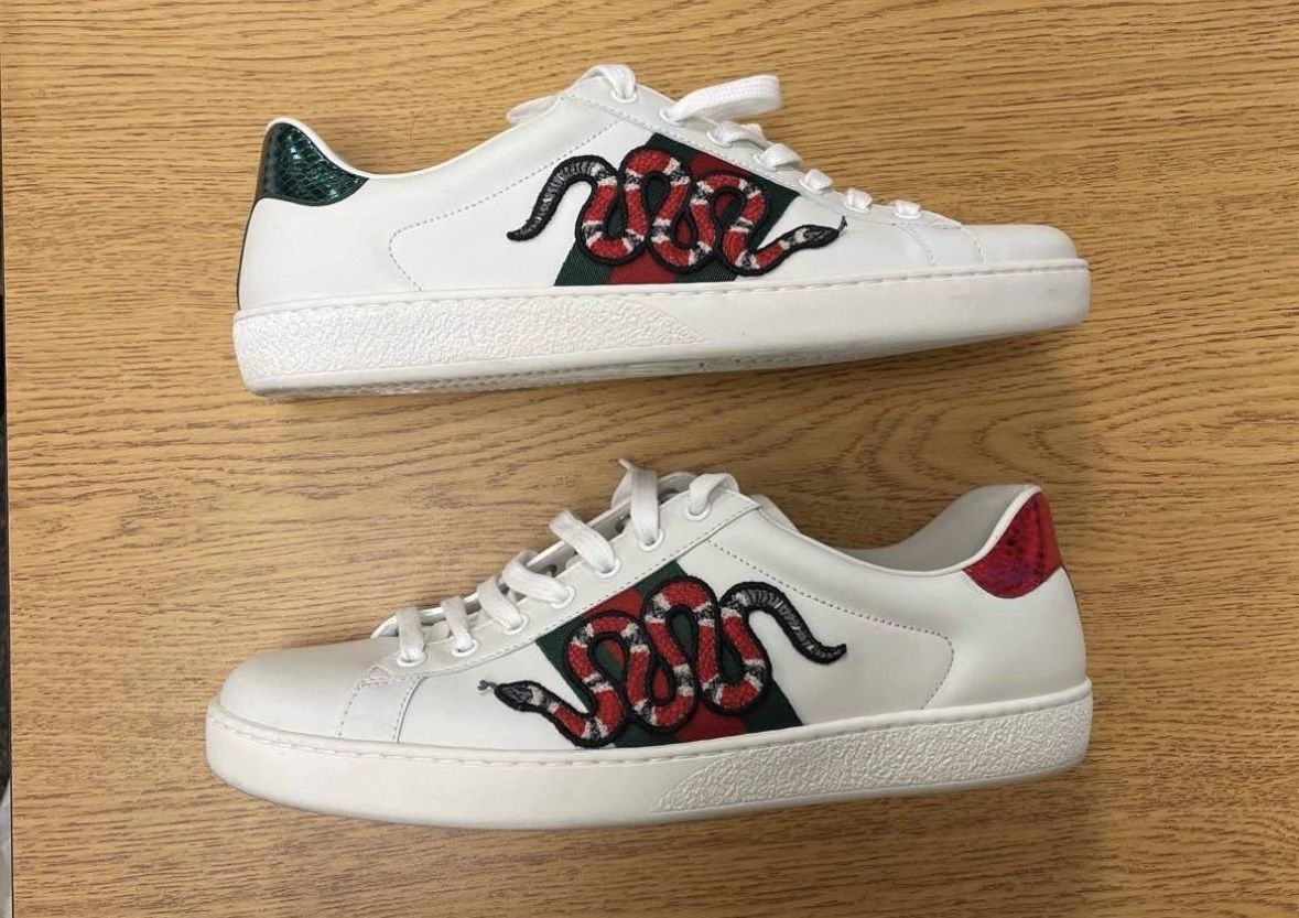 Gucci Men’s ace Embroidered  Sneaker Size 9