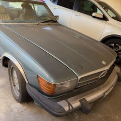 1981 Mercedes SL 560