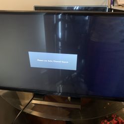 32 Inch Flat Screen TV 