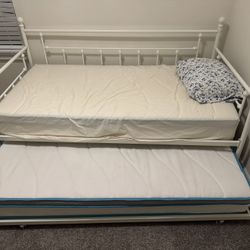 Trundle Bed