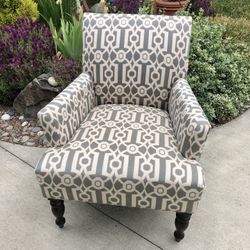 Pier 1 Chair