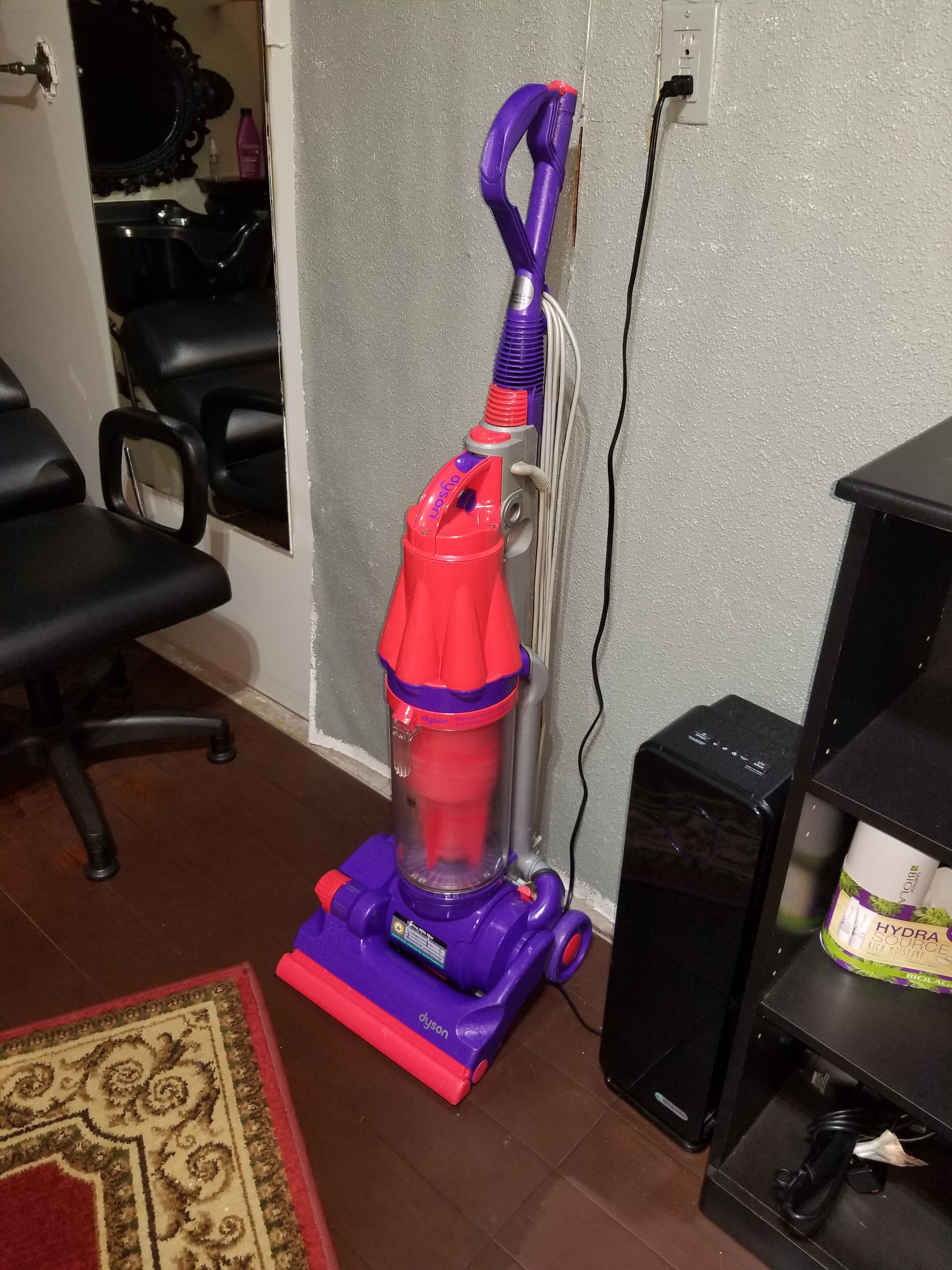 Dyson animal DC07 perfect condition