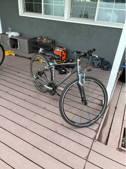 Bike Cannondale Hybrid