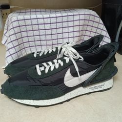 NEW - Nike Undercover x Daybreak Black