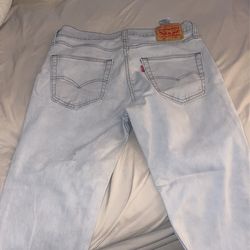 Levi’s Jeans
