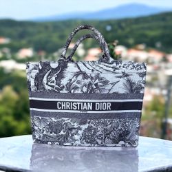 Christian Dior Tote Bag 