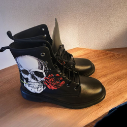 Black Skull and Red Roses Leather Boots Size 13