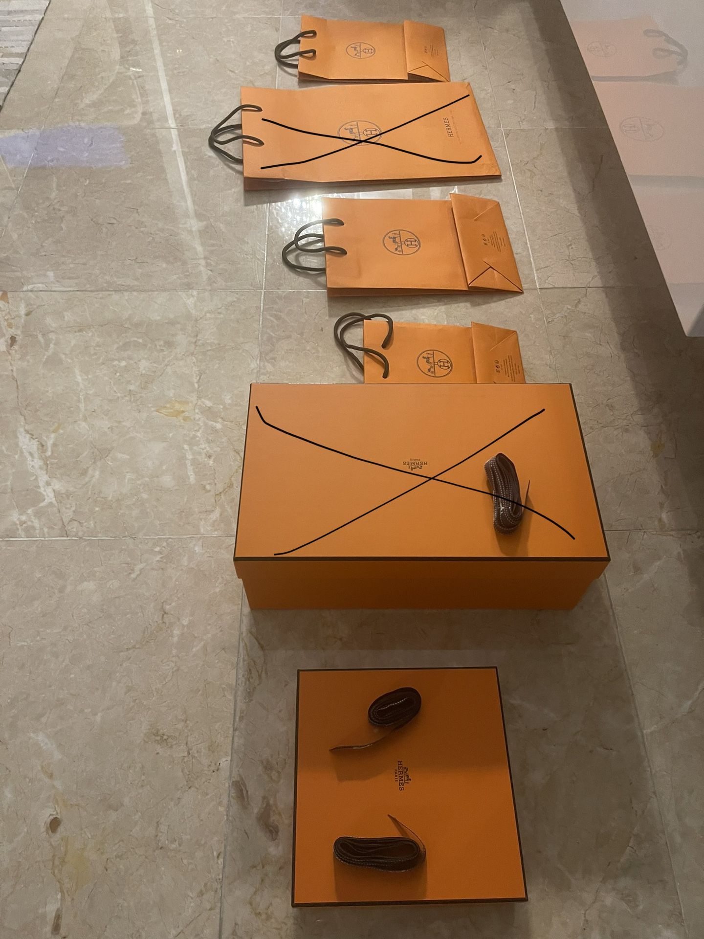 Hermes Bags (3) Ribbons (2) Belt Box (1) for Sale in Miami, FL