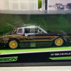 Low Rider '86 Chevy Monte Carlo SS Scale 1/24
