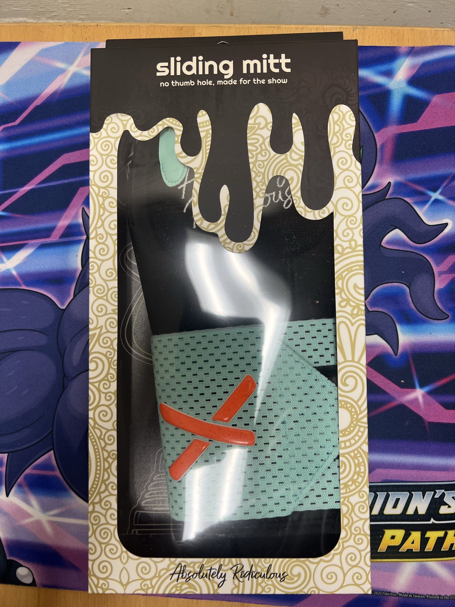 Aria Absolutely Ridiculous Sliding Mitt