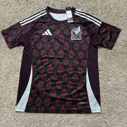 Mexico Fútbol Playeras Guindas para Hombres, Mujeres, y Niños 