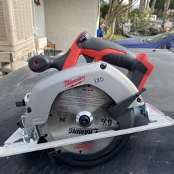 Milwaukee M18 Circular Saw