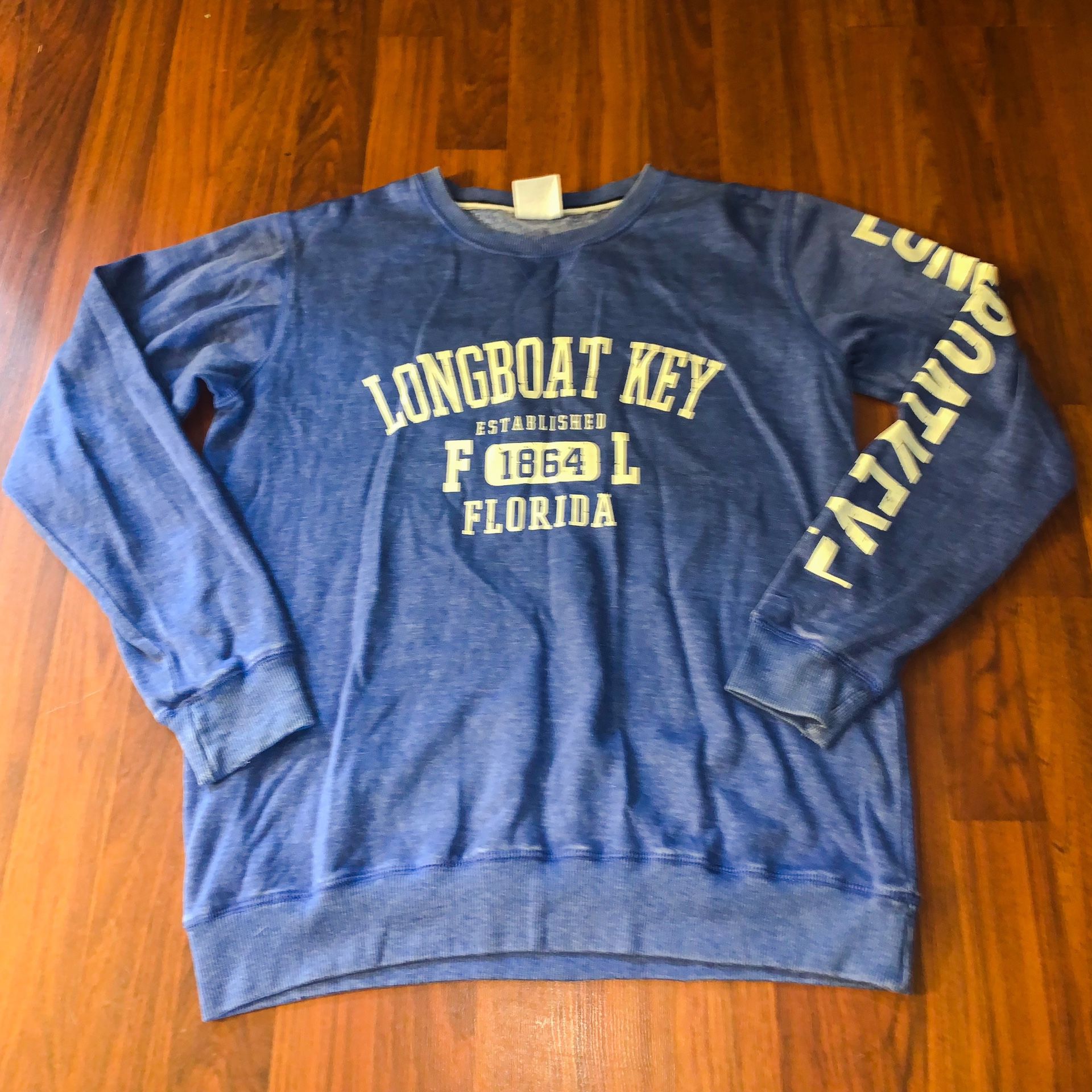U.S. Vintage LongBoat Key, Florida Women’s Sweatshirt Size Medium *SHIPPING ONLY*