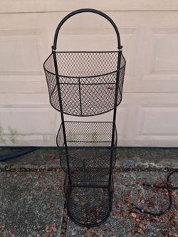 Metal Basket Stand