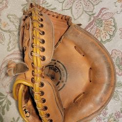 31" kids catchers mitt broken in