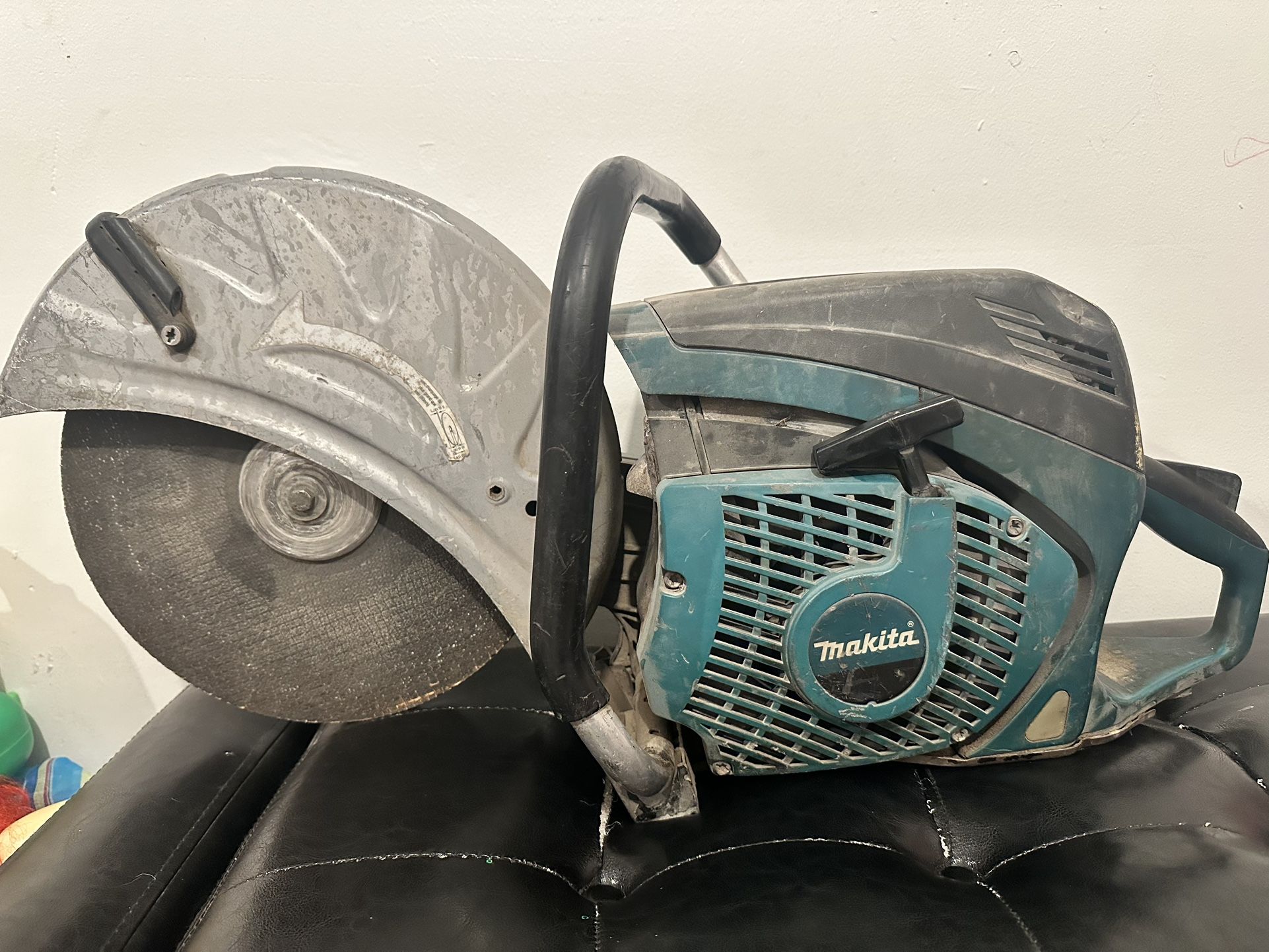 Makita Saw