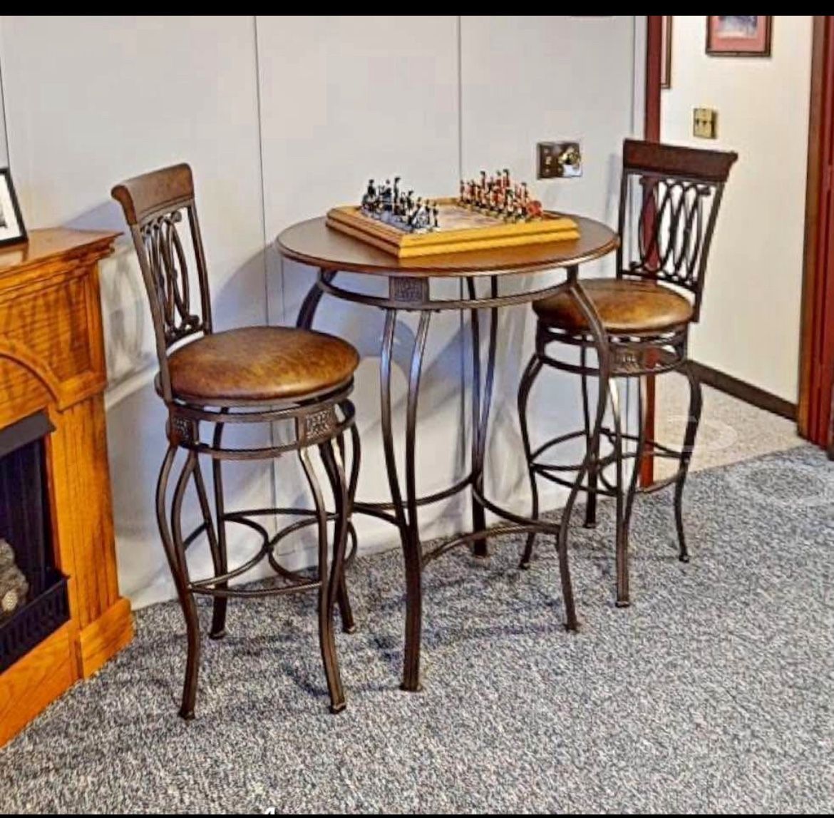Modern Made Kitchen Table And Chair Set