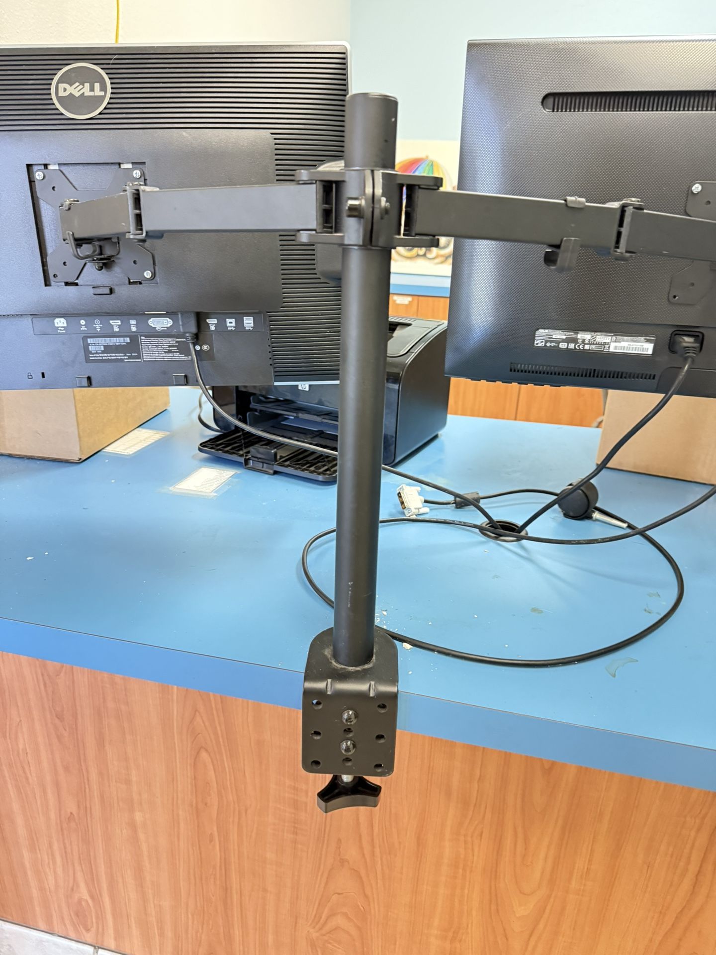 Dual Monitor Bracket With Monitors