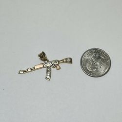 14k Tricolor Gold AK47 Pendant  charm, 3.1 grams 