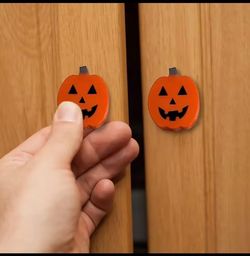 Halloween Jack-O-Lantern Pumpkin Magnets Set of 2