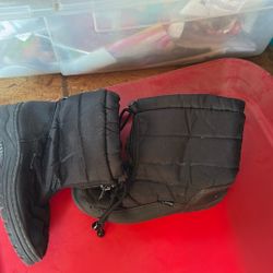 Boys/girls Snow boots 