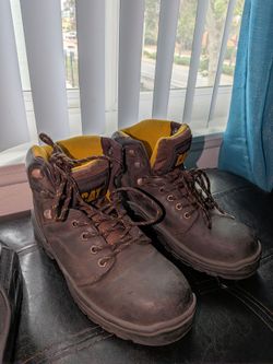 CAT boots Caterpillar steel toe slip resistant and free oofos slides