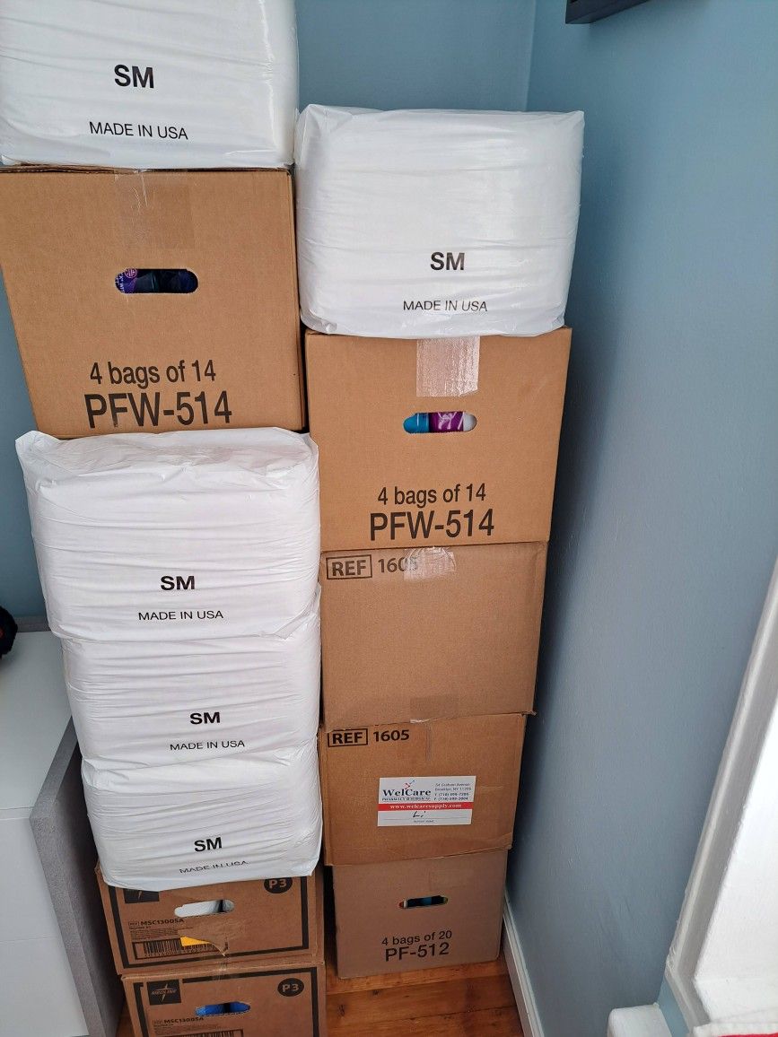 Adult Diapers Pull-Ups- Size: S/M- Small/Medium - Waist Size 28"- 44"- Heavy Absorbency!