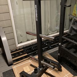 Hudson Steel Vertical Plate Tree Rack With 2 Barbell Holders - Brand  New